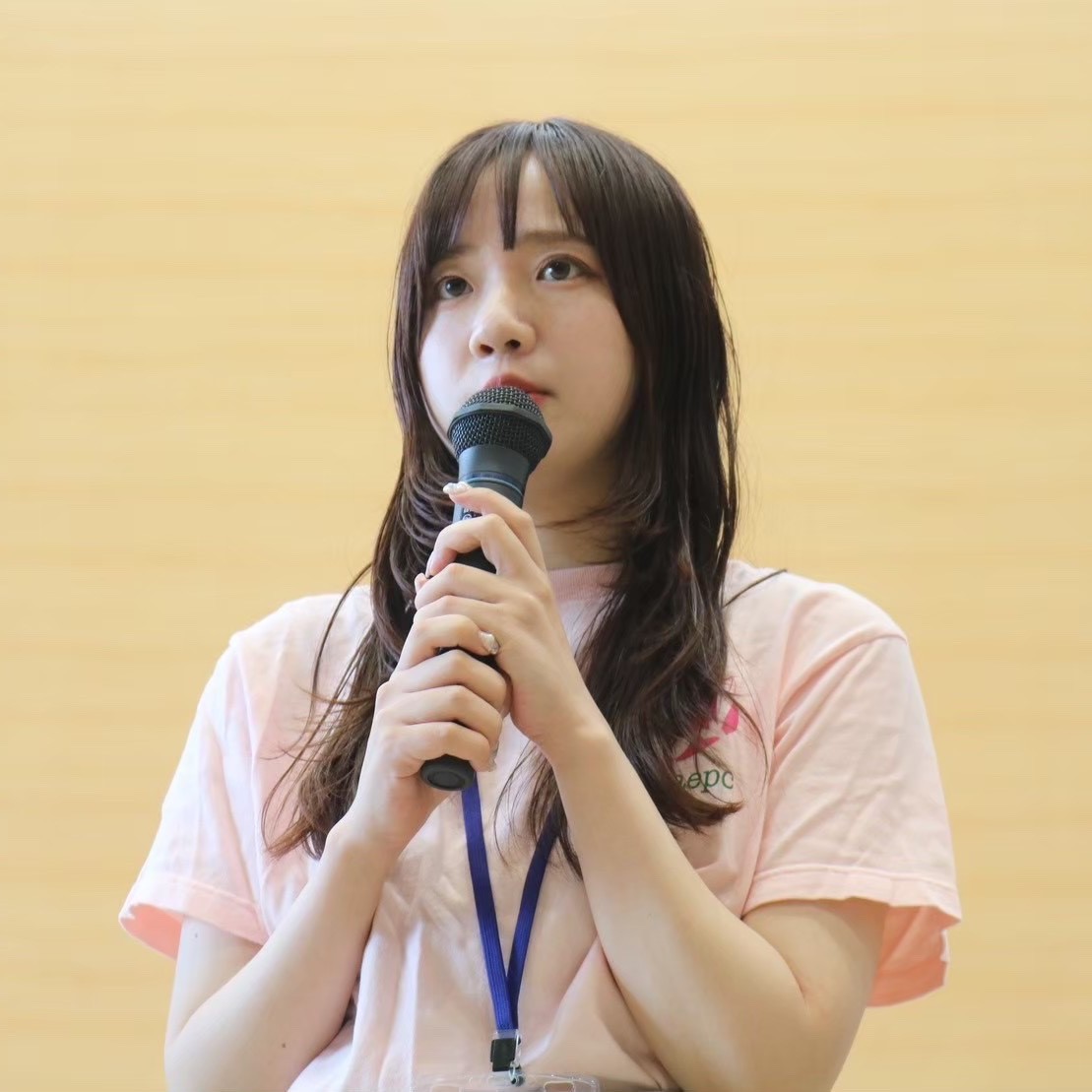 山野ひかり